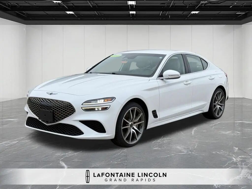 2024 Genesis G70 2.5T Standard — photo 1 of 13