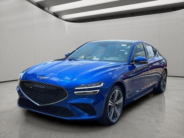 2025 Genesis G70 2.5T Standard