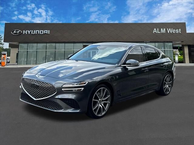 2022 Genesis G70 2.0T — photo 1 of 13