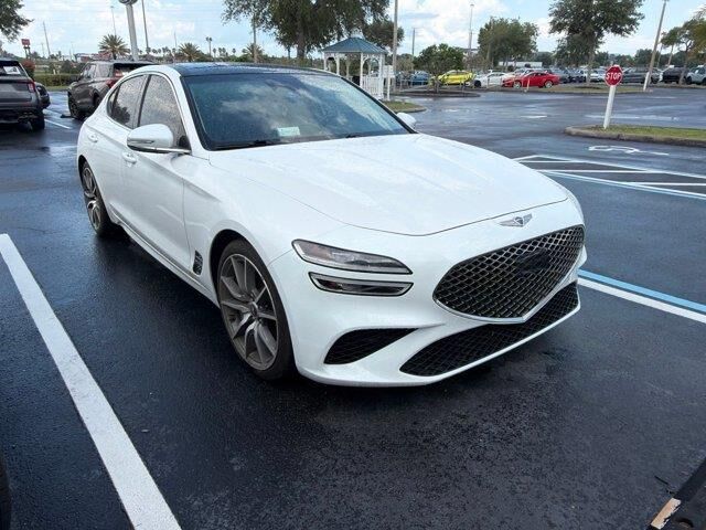 2022 Genesis G70 2.0T