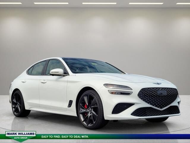 2023 Genesis G70 3.3T Standard