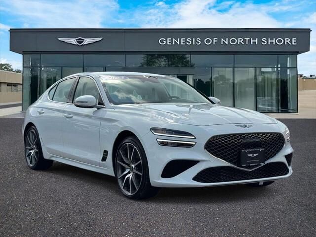 2023 Genesis G70 3.3T Standard — photo 1 of 12