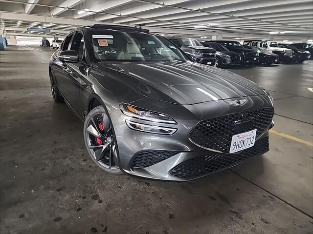 2023 Genesis G70 3.3T Standard
