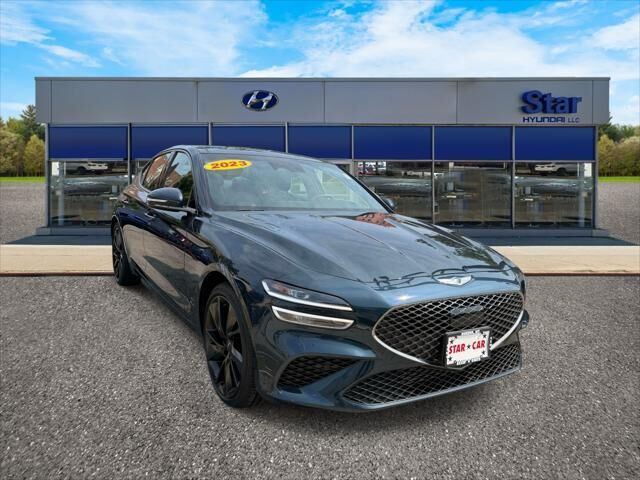 2023 Genesis G70 3.3T Standard