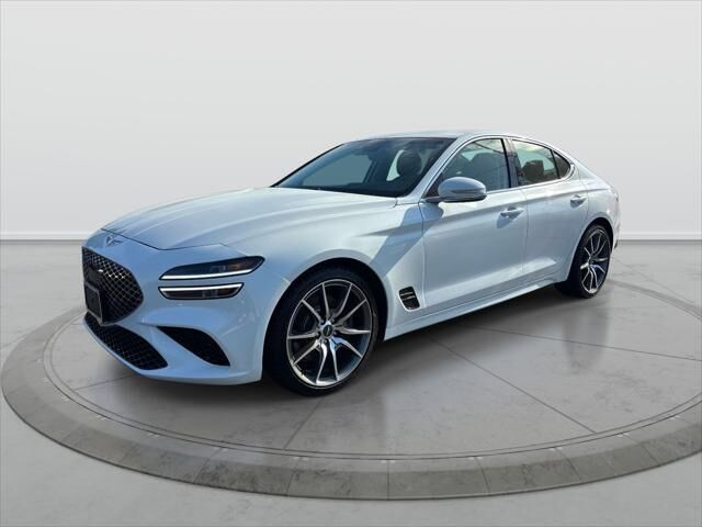 2022 Genesis G70 3.3T Standard