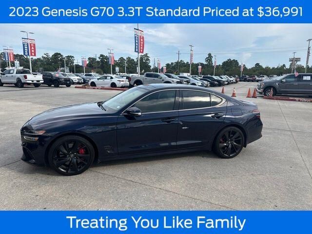 2023 Genesis G70 3.3T Standard