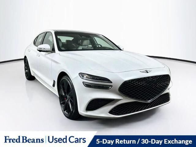 2023 Genesis G70 3.3T Standard — photo 1 of 10