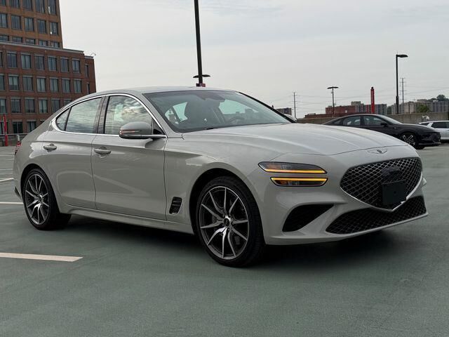 2026 Genesis G70 2.5T Standard