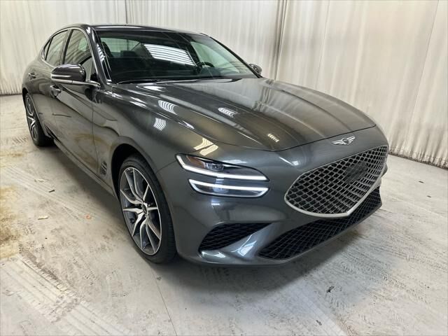 2026 Genesis G70 2.5T Standard