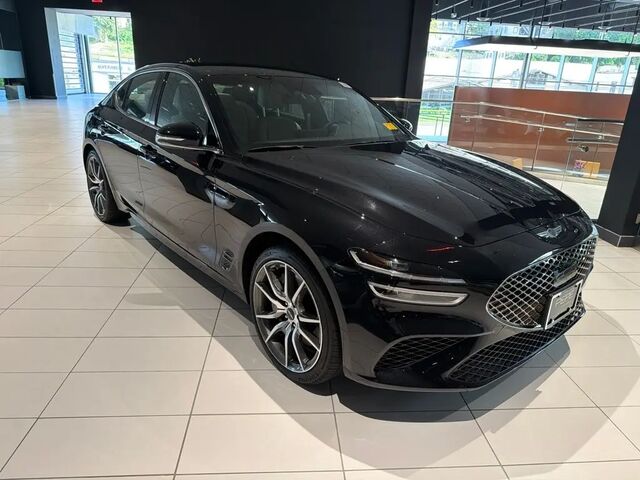 2026 Genesis G70 2.5T Standard