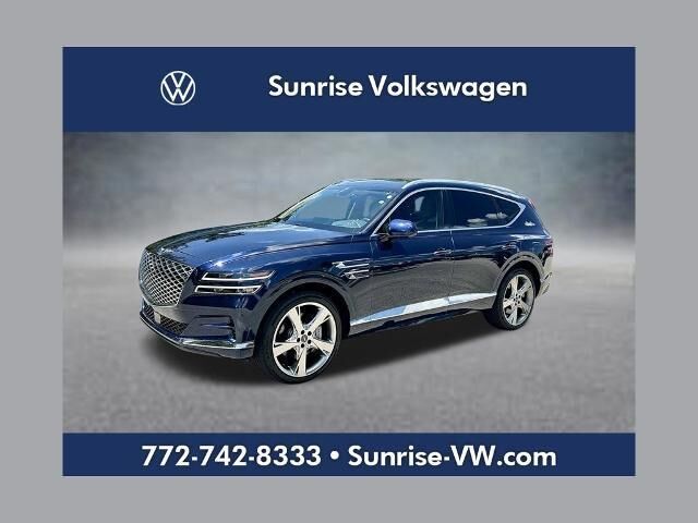 2023 Genesis GV80 3.5T — photo 1 of 13