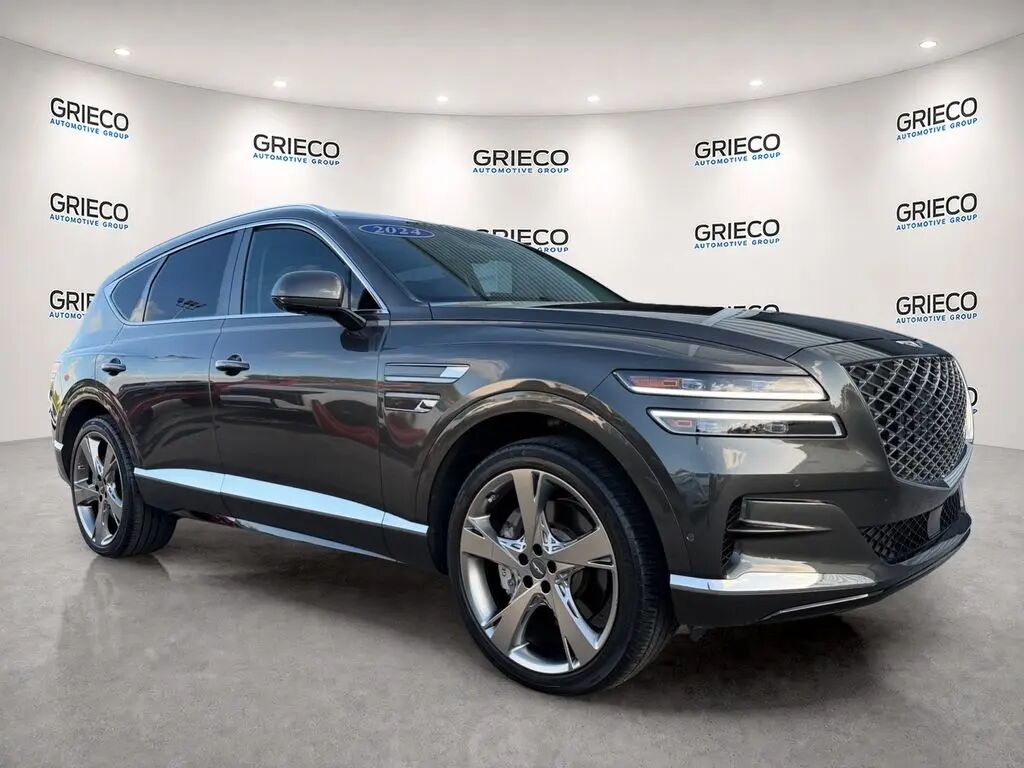 2024 Genesis GV80 3.5T — photo 1 of 13