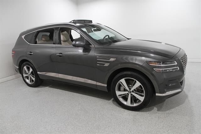 2023 Genesis GV80 3.5T — photo 1 of 13