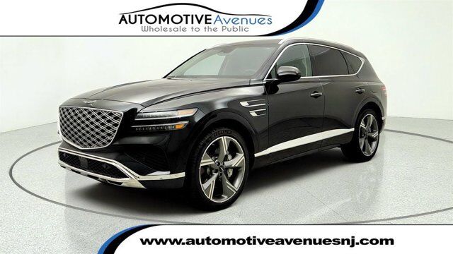 2025 Genesis GV80 3.5T Prestige — photo 1 of 13