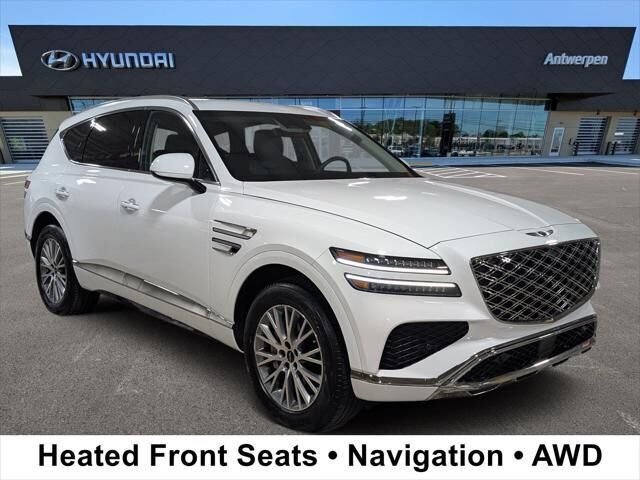 2025 Genesis GV80 2.5T Standard — photo 1 of 13