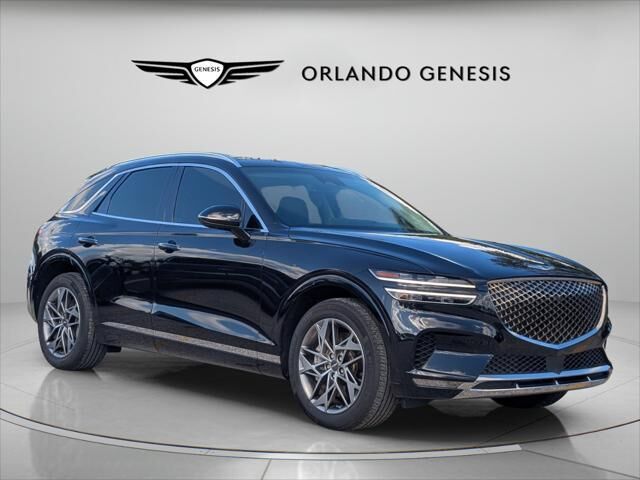 2023 Genesis GV70 2.5T Standard — photo 1 of 13