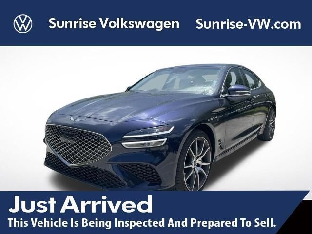 2023 Genesis GV70 2.5T Standard