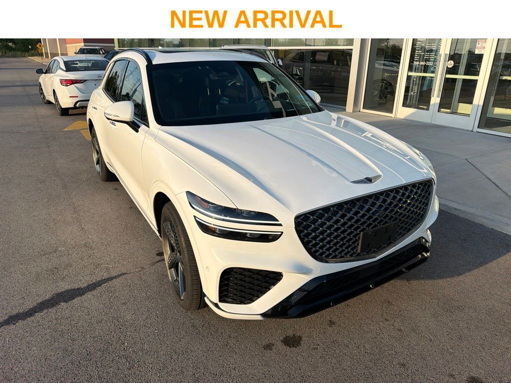 2023 Genesis GV70 2.5T — photo 1 of 9