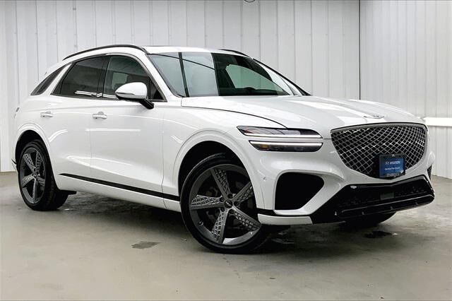 2022 Genesis GV70 2.5T Standard