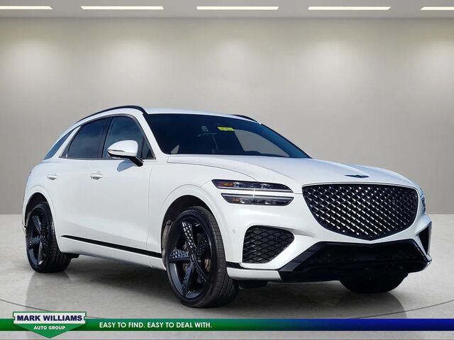 2023 Genesis GV70 2.5T Standard
