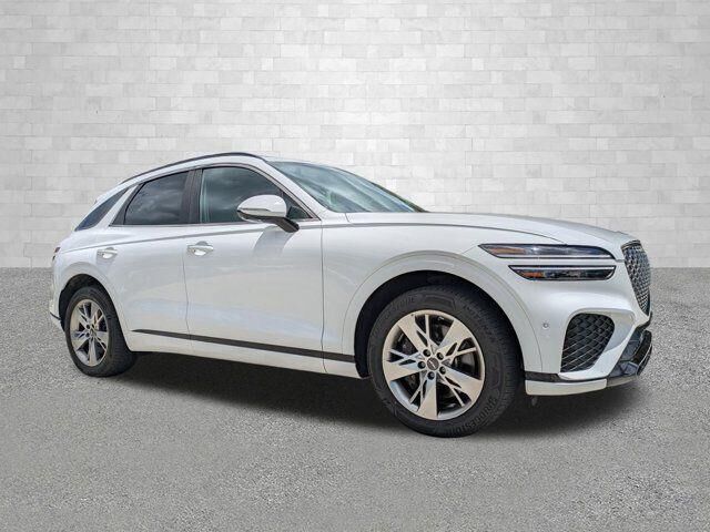 2023 Genesis GV70 3.5T Sport — photo 1 of 13