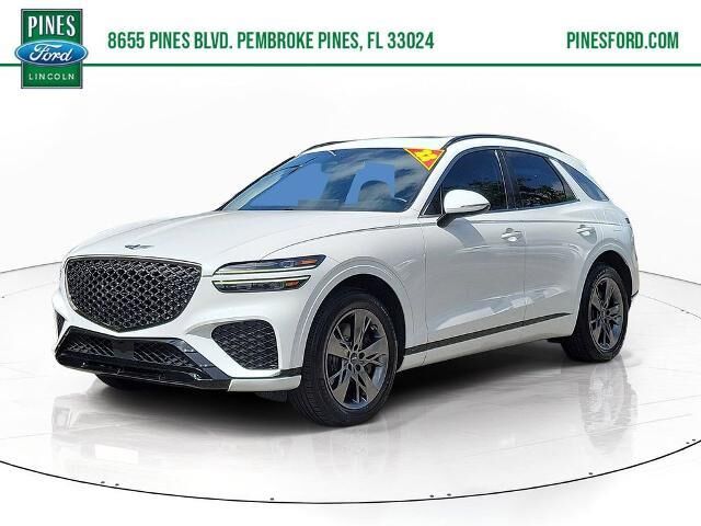 2022 Genesis GV70 3.5T Sport — photo 1 of 13