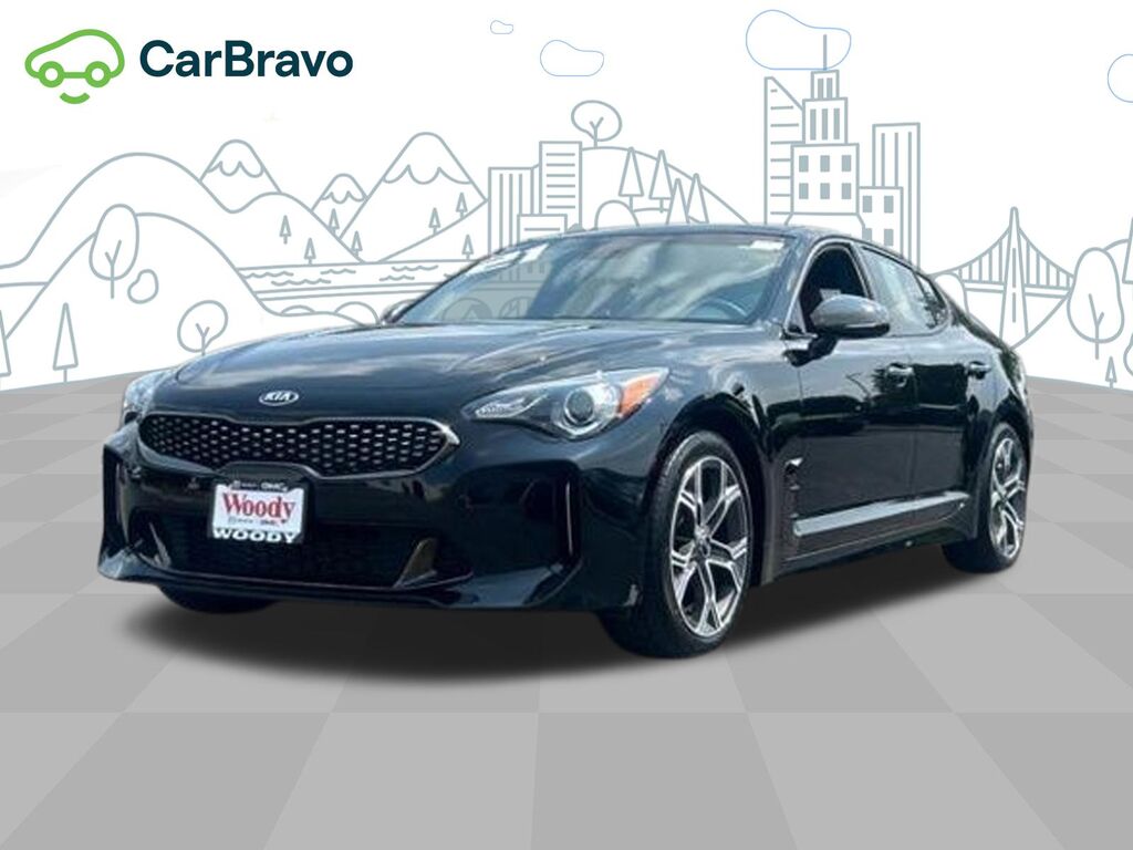 2021 Kia Stinger GT-Line — photo 1 of 6
