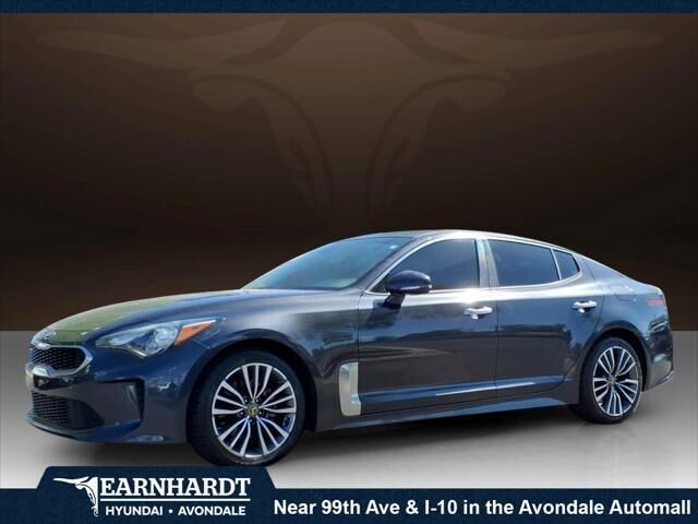 2019 Kia Stinger Base — photo 1 of 13