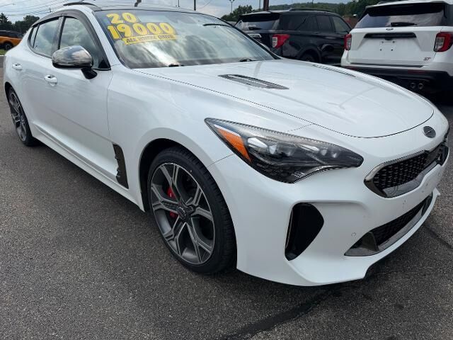 2020 Kia Stinger GT1