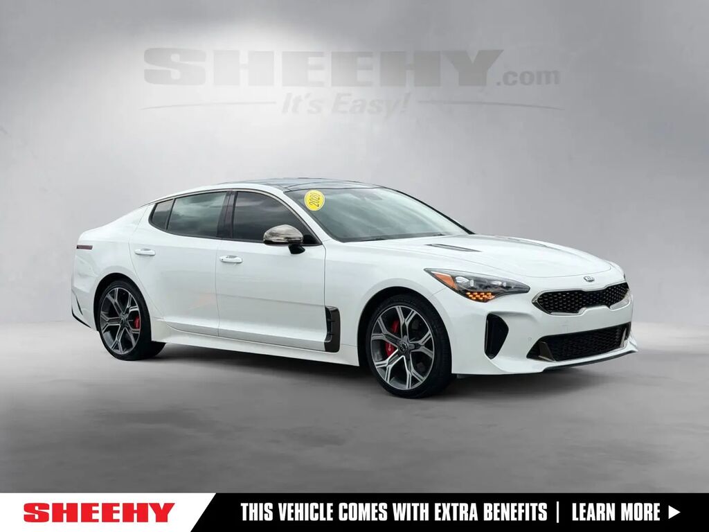 2020 Kia Stinger GT1 — photo 1 of 13