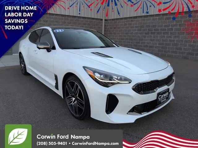2023 Kia Stinger GT2 — photo 1 of 13