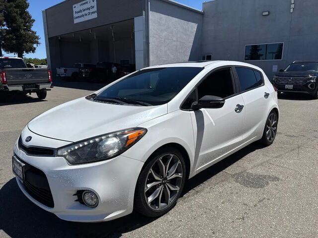 2016 Kia Forte5 SX