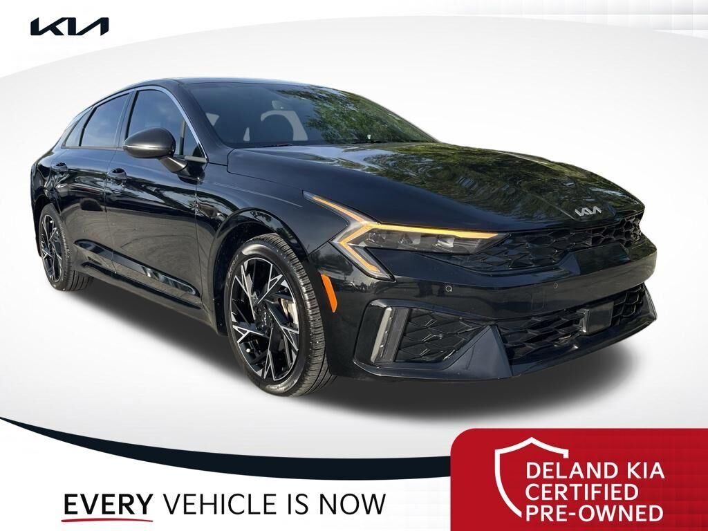 2025 Kia K5 GT-Line — photo 1 of 13