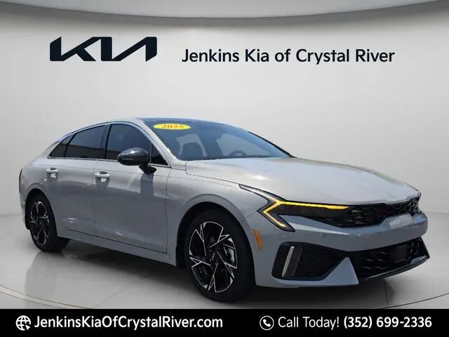 2025 Kia K5 GT-Line