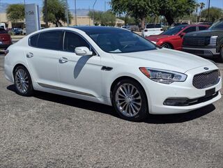 2016 Kia K900 Luxury V8 — photo 1 of 13
