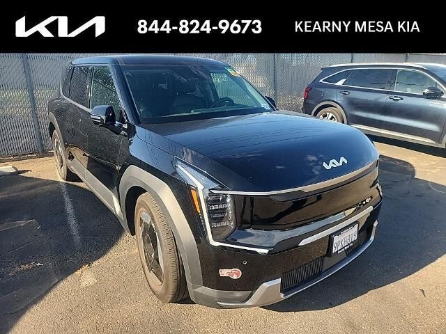 2024 Kia EV9 Light Long Range