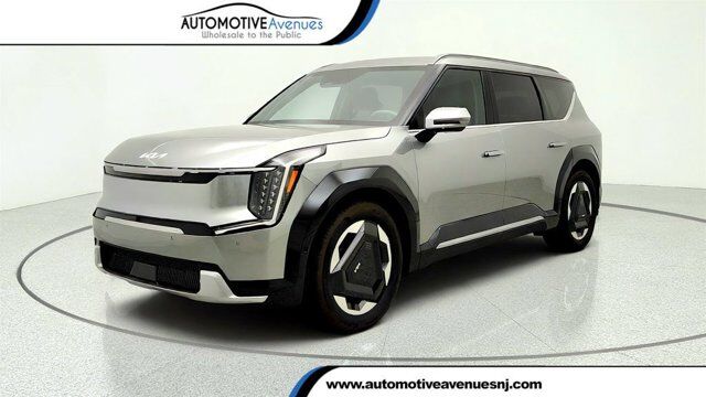 2024 Kia EV9 Land