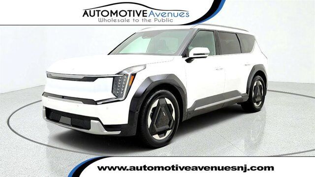 2024 Kia EV9 Land