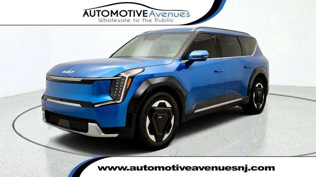 2024 Kia EV9 Land
