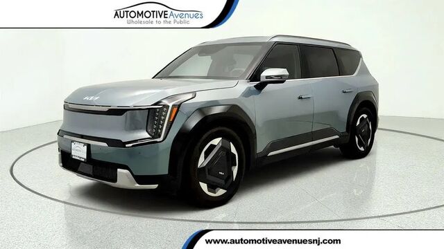 2024 Kia EV9 Land