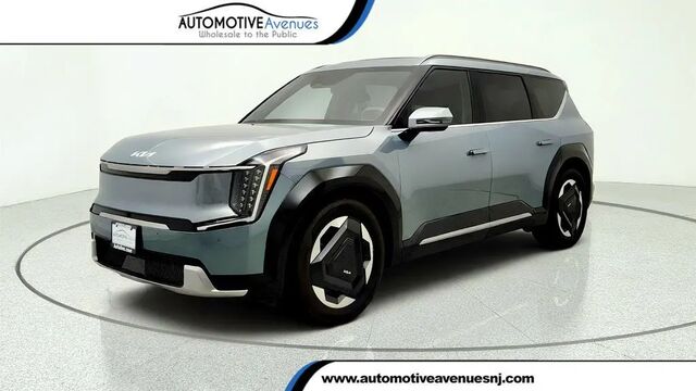 2024 Kia EV9 Land