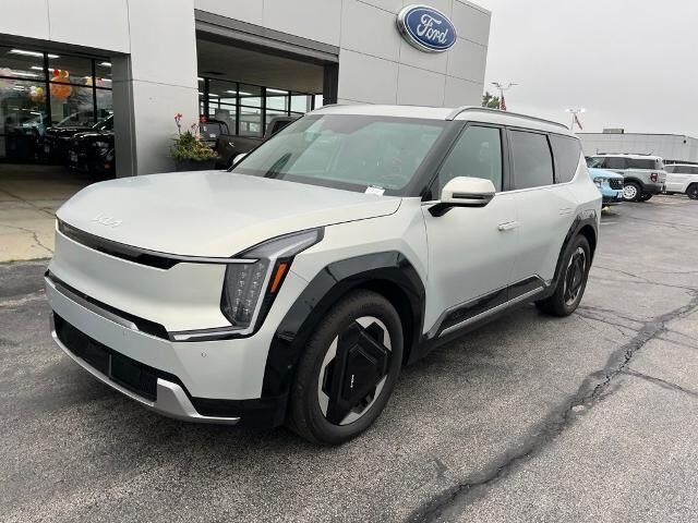 2024 Kia EV9 Land