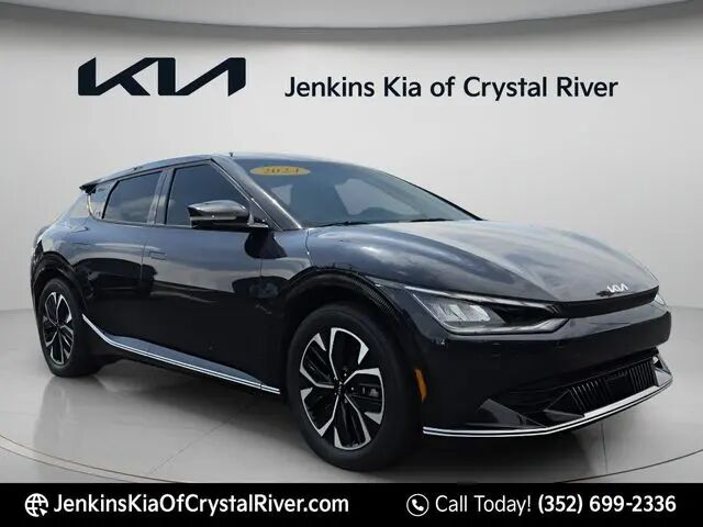 2024 Kia EV6 Wind — photo 1 of 2