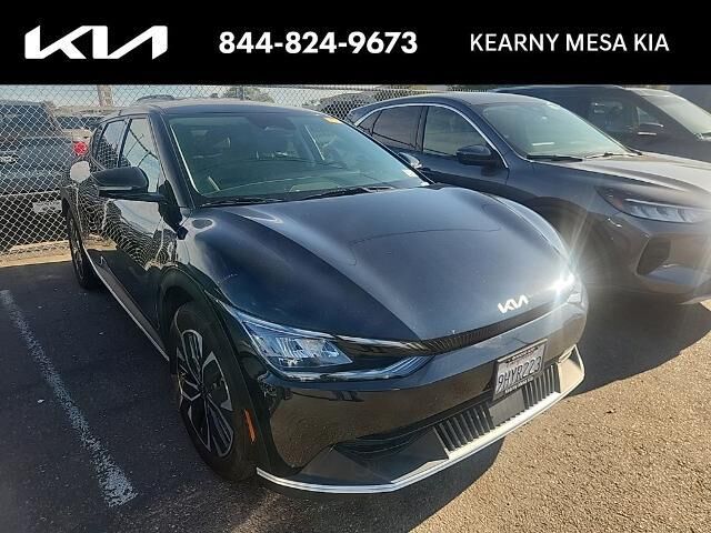 2023 Kia EV6 Light