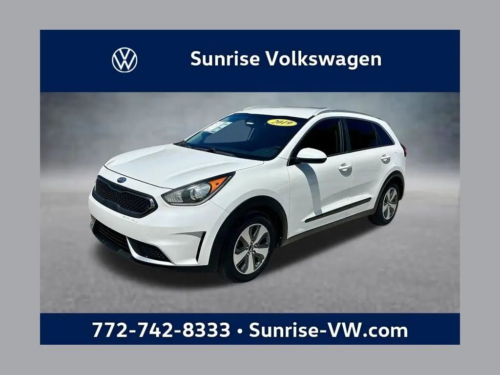 2019 Kia Niro LX — photo 1 of 13
