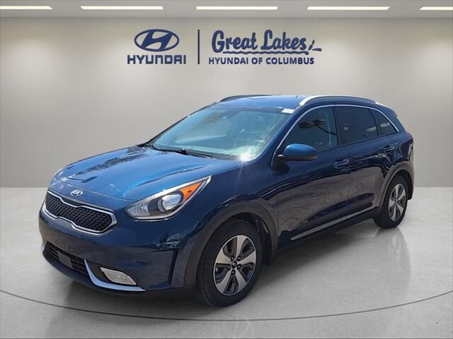 2018 Kia Niro LX — photo 1 of 17