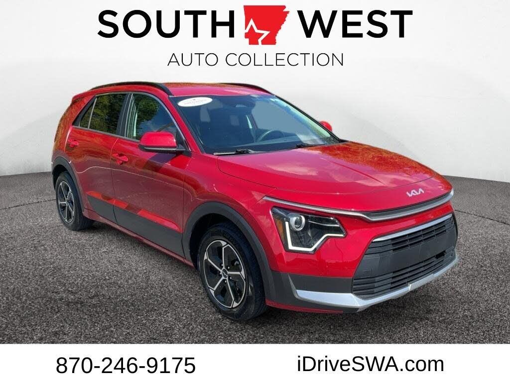 2025 Kia Niro LX — photo 1 of 1