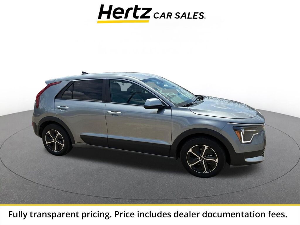2026 Kia Niro LX — photo 1 of 13
