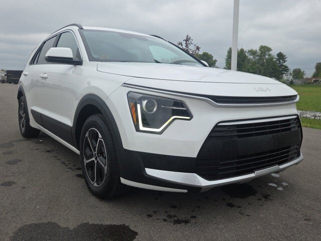 2024 Kia Niro LX