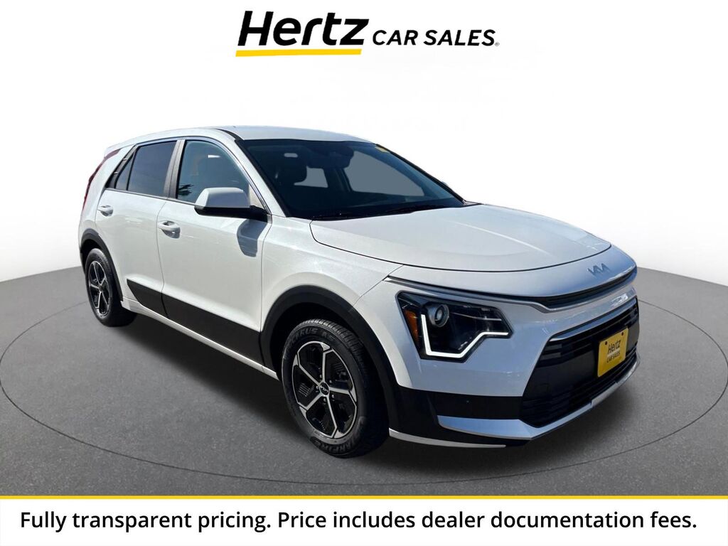2026 Kia Niro LX — photo 1 of 13